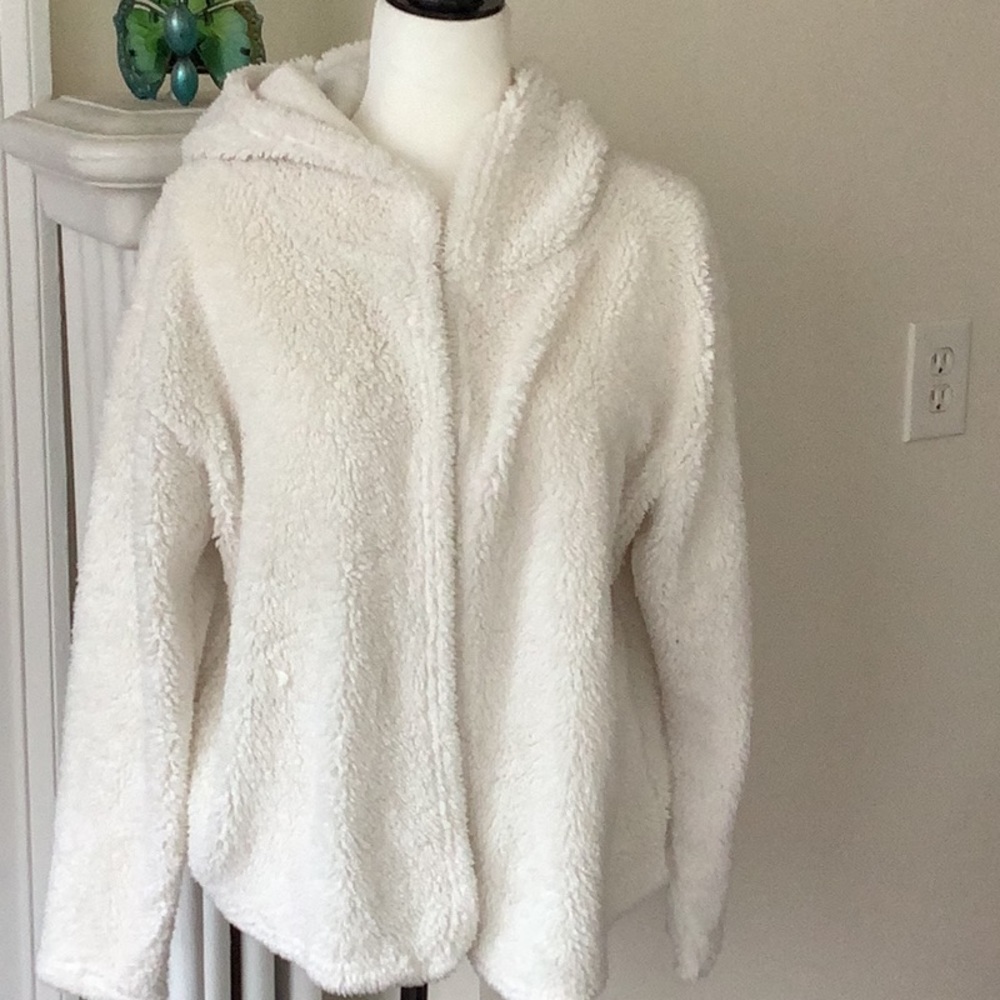 Off white fluffy open hooded sweater